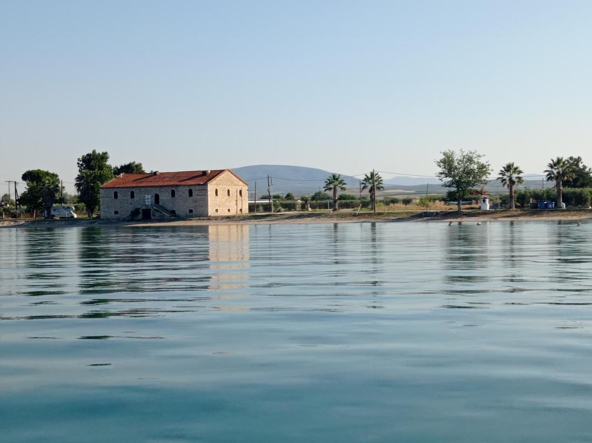 Nikos & Patras Houses Nea Plagia Bagian luar foto